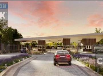 Terreno · 900m² · Lote en Venta a La Laguna en Barrio Privado Vista Lagos, Canning