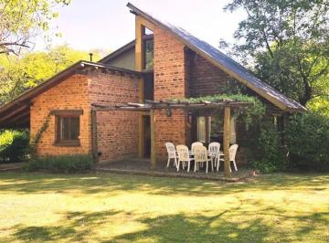 Casa de 2 ambientes, Villa General Belgrano · Cabaña Amueblada, Todos Los Servicios. Opción de Compra Financiado.