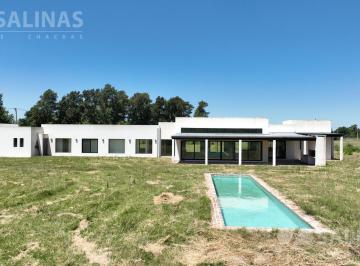 Casa · 277m² · 6 Ambientes · Casa a Estrenar en Las Vizcacha