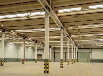 Depósito · 4927m² · Alquiler Depósito Industrial Y/o Logistico 4927 m² en Predio Multiclientes