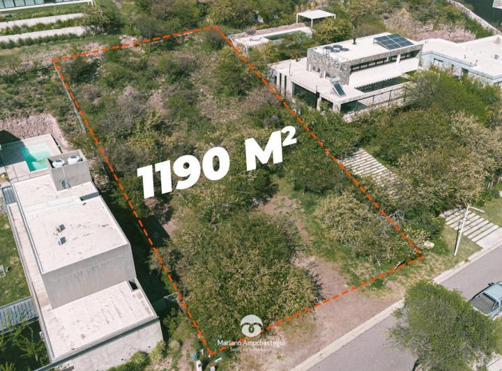 Terreno · 1189m²