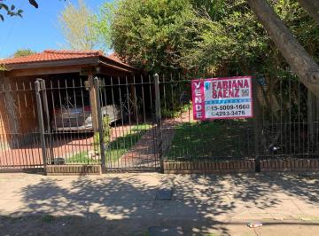Casa · 39m² · 5 Ambientes · 1 Cochera · Casa a La Venta en José Mármol