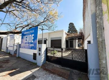 Casa · 373m² · 11 Ambientes · 2 Cocheras · Oportunidad 2 Casas Al Frente Ayacucho 5600