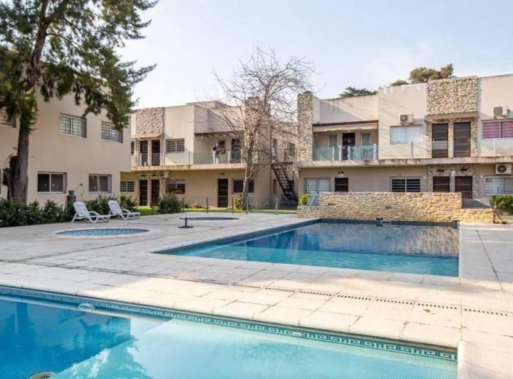 Departamento · 82m² · 3 Ambientes · 1 Cochera