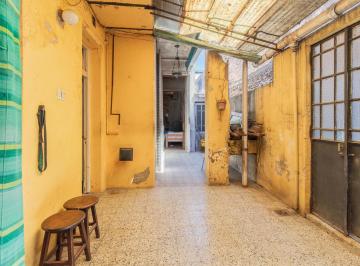 PH de 4 ambientes, Flores · Departamento Tipo Casa en Venta en Flores a Refaccionar