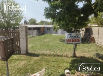 Casa · 72m² · 2 Ambientes · Casa en Venta en Ibarlucea - 1 Dormitorio