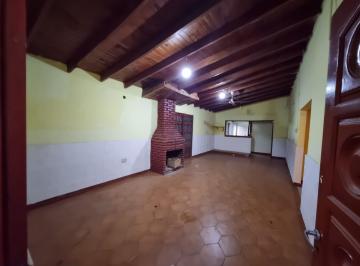 Casa · 180m² · 7 Ambientes · 1 Cochera · Venta 2 Casas de 3 Ambientes Mas Local - Mariano Acosta, Merlo