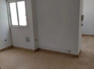 Departamento · 50m² · 3 Ambientes · Departamento Luminoso