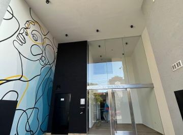 Departamento de 1 ambiente, Lanús · En Venta en Edificio Monoambiente con Cochera a Solo 2 Cuadras de Estacion Lanus