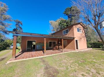 Casa · 162m² · 5 Ambientes · 5 Cocheras · Venta Casa 5 Ambientes Los Pino Exaltacion de La Cruz