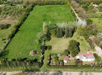 Campo · 130m² · 4 Ambientes · Chacra en Lobos - Zona Colegio Horizonte