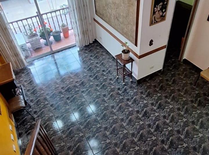 PH · 75m² · 5 Ambientes