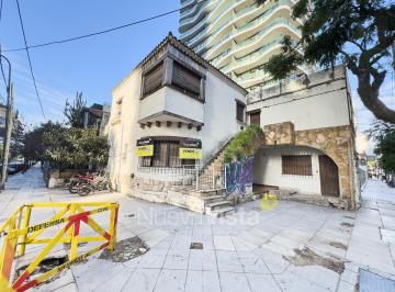 Terreno · 204m² · Terreno en Libertador y Arenales