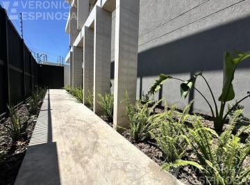 Departamento en Venta de 2 ambientes Morón · Departamento en Venta, Dos Ambientes, Moron. con Patio Propio.