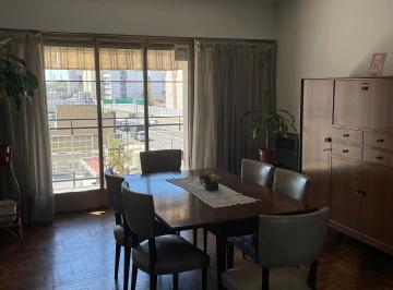 Departamento de 3 ambientes, San Telmo · Departamento de 80 m² con 2 Dorm. en Venta en San Telmo