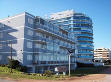 Departamento · 2 Ambientes · 1 Cochera · Departamento en Edificio Spiaggia Brava