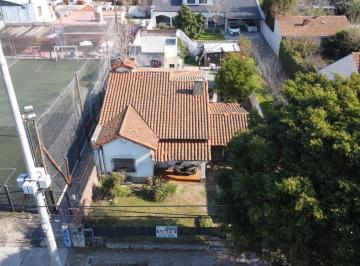 Casa · 234m² · 6 Ambientes · 2 Cocheras · Venta Casa a Refaccionar o Demoler Villa Adelina