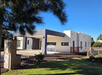 Casa · 190m² · 4 Ambientes · 2 Cocheras · Venta Casa 4 Amb Principado Ciudad Nautica Canning