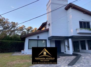Casa · 140m² · 4 Ambientes · 1 Cochera · Casa en Venta en Country El Venado 2