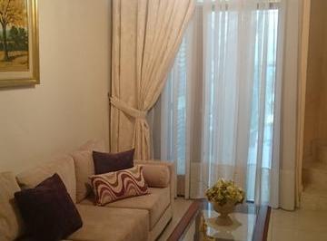 Casa · 350m² · 5 Ambientes · 1 Cochera · Casa Venta La Plata