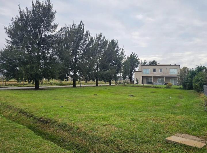 Terreno · 800m²