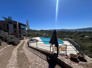 Casa · 373m² · 4 Ambientes · Venta| Casa en Villa del Lago 3 Dorm.