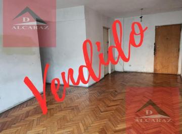 Departamento · 61m² · 3 Ambientes · Departamento a Reciclar 3 Amb. Real Oportunidad