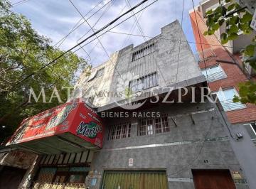 Edificio · 336m² · 7 Ambientes · 2 Cocheras · Local y Oficinas en Venta Moron