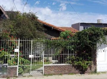 Casa · 100m² · 3 Ambientes · 1 Cochera · Casa en Venta Lucena 5437 Wilde