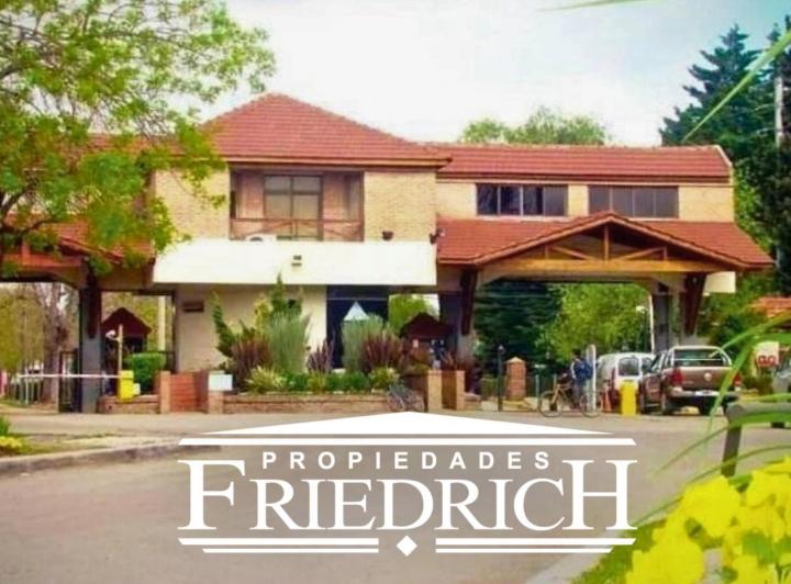 Terreno · 390m²