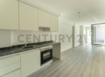 Departamento · 90m² · 3 Ambientes · Venta Departamento 2 Dorm. con Patio Exclusivo | Centro, Rosario