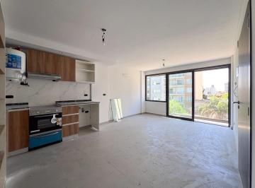 Departamento · 38m² · 2 Ambientes · Venta Semipiso 2 Ambientes con Balcon en Morón (D)