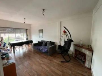 PH · 210m² · 4 Ambientes · Venta Amplisimo PH Sin Expensas con Mucho Potencial, Mas Dos Locales Y/o Cocheras