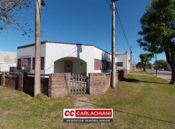 Casa · 241m² · 6 Ambientes · Casa en Las Rosas