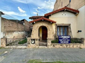Casa de 3 ambientes, Avellaneda · Casa Sobre Lote de 8,66x50 m a Refaccionar