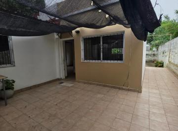 PH de 3 ambientes, Lomas de Zamora · Alquiler Departamento Tipo Casa Interno