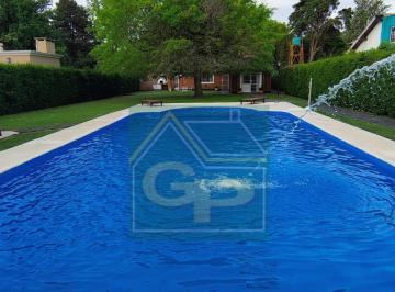 Casa de 5 ambientes, Ezeiza · Venta Casa con Pileta Barrio El Trebol Ezeiza