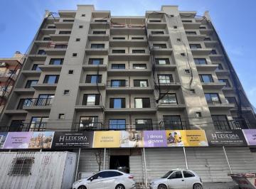 Departamento · 48m² · 2 Ambientes · 1 Cochera · Venta Departamento 2 Ambientes con Cochera - Zona Guemes