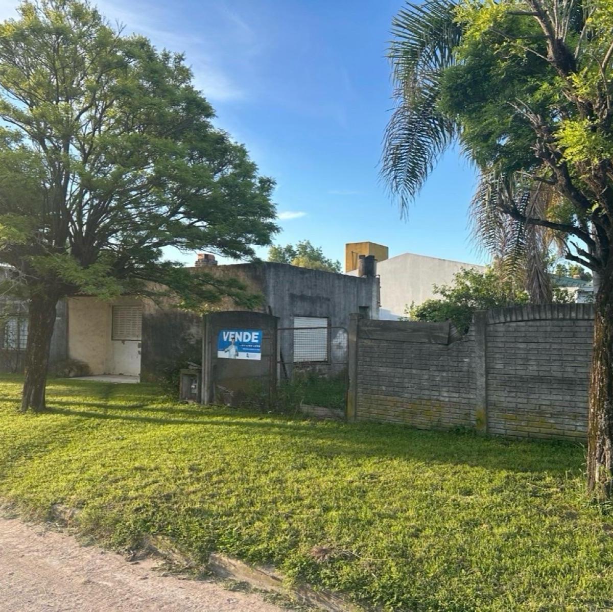 Ingenieros al 600 Esquina Sarmiento