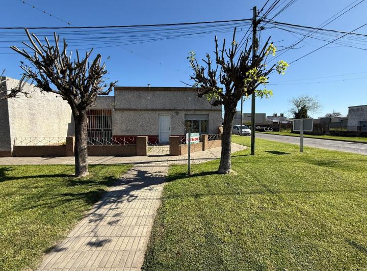 Casa · 129m² · 6 Ambientes · 1 Cochera