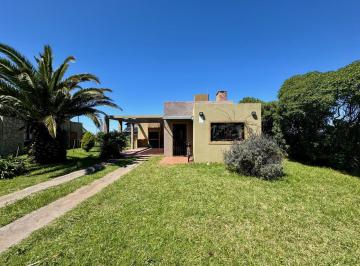 Casa · 72m² · 3 Ambientes · Casa en El Maarquesado a m de La Playa