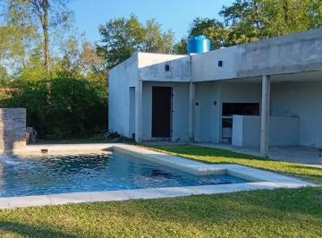 Casa · 91m² · 2 Dormitorios · Casa con Quincho en Ayres de Colonia!