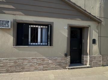 Casa de 6 ambientes, Bahía Blanca · Venta Casa en Barrio Pedro Pico Ideal Consultorios/acepta Permuta por Depto