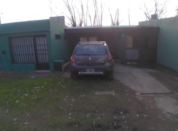 Casa · 100m² · 3 Ambientes · 1 Cochera · Casa en Venta La Plata
