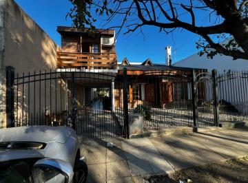 Casa de 3 ambientes, La Plata · Venta Casa de Dos Plantas
