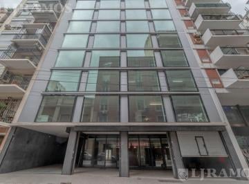 Edificio · 2500m² · 51 Cocheras · Oficina en Retiro