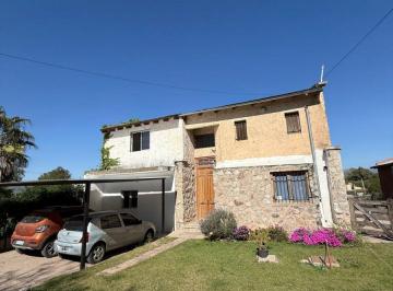 Casa de 7 ambientes, Mendiolaza · Casa en Venta - Bario El Talar, Mendiolaza