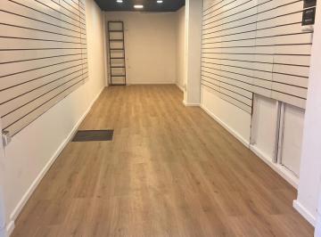 Local comercial · 75m² · Venta Local a L Calle Sobre Belgrano - Centro