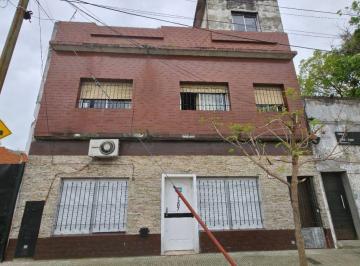 PH de 3 ambientes, Liniers · PH 3 Amb Piso Independiente. Venta. Liniers