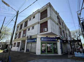 Frente · Departamento en Lomas de Zamora Oeste